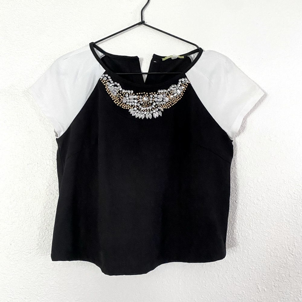 Gianni Bini beaded neckline crop top